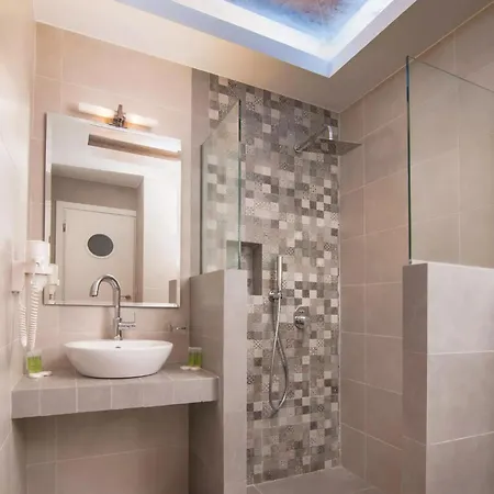 Skopelitis Village 4*
